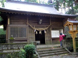 踊山神社