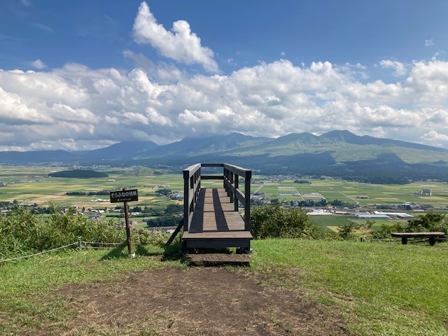 サテライト２７番田子山 そらふねの桟橋のご紹介です 道の駅 阿蘇