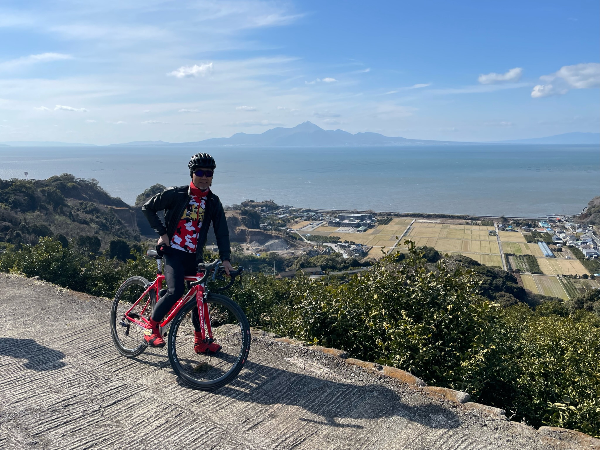 私は自転車で帰ります 英語