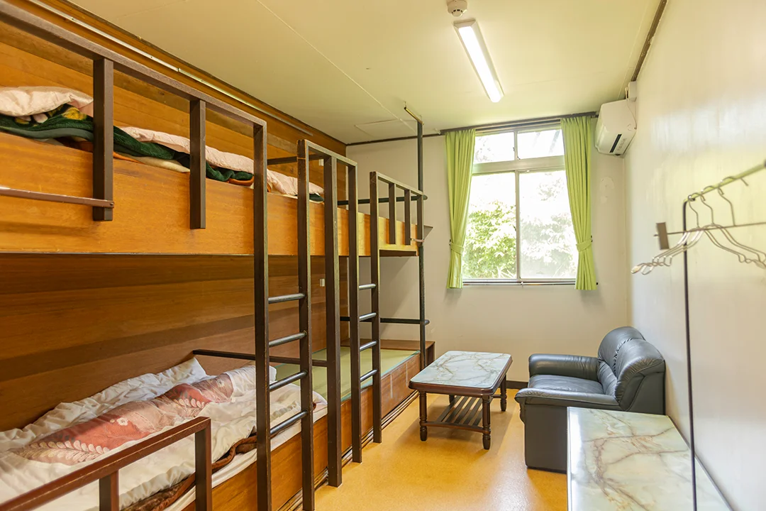 ASOホステル登山口(ASO Hostel Tozanguchi)三人房可住四人