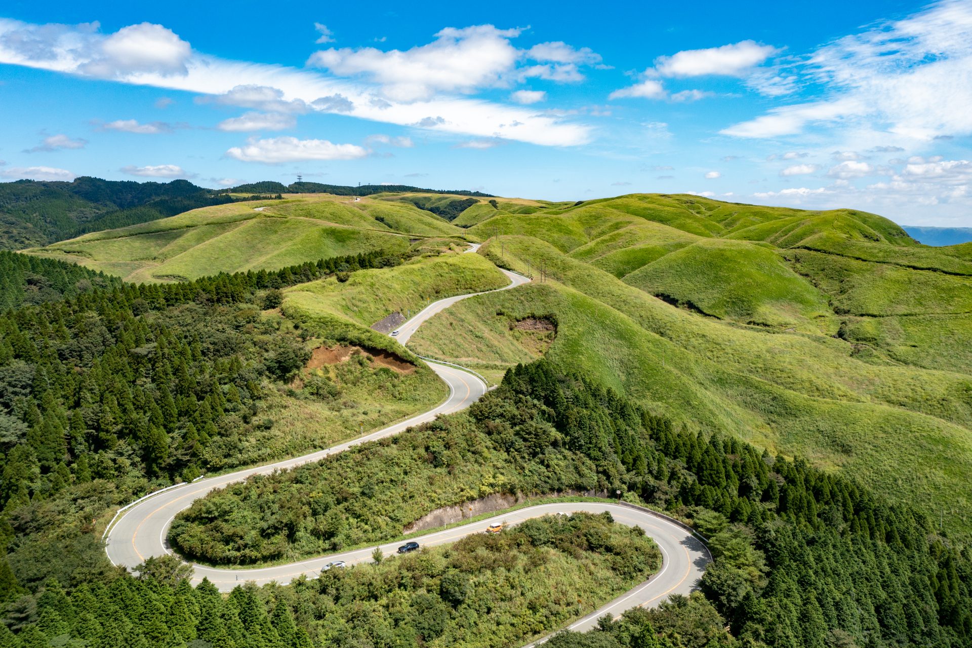 牛奶公路
阿蘇草原與山區自駕道路